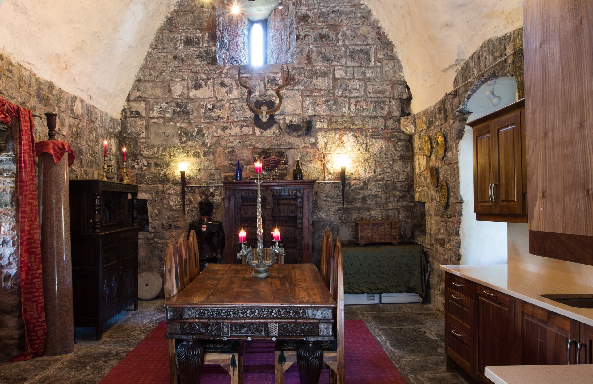 Smithstown Castle (Ballynagowan Castle) - private holiday rental