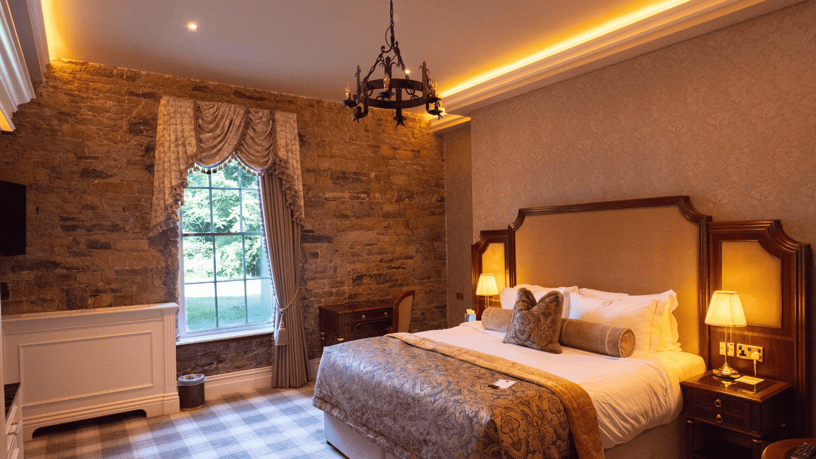 Kinnitty Castle Hotel