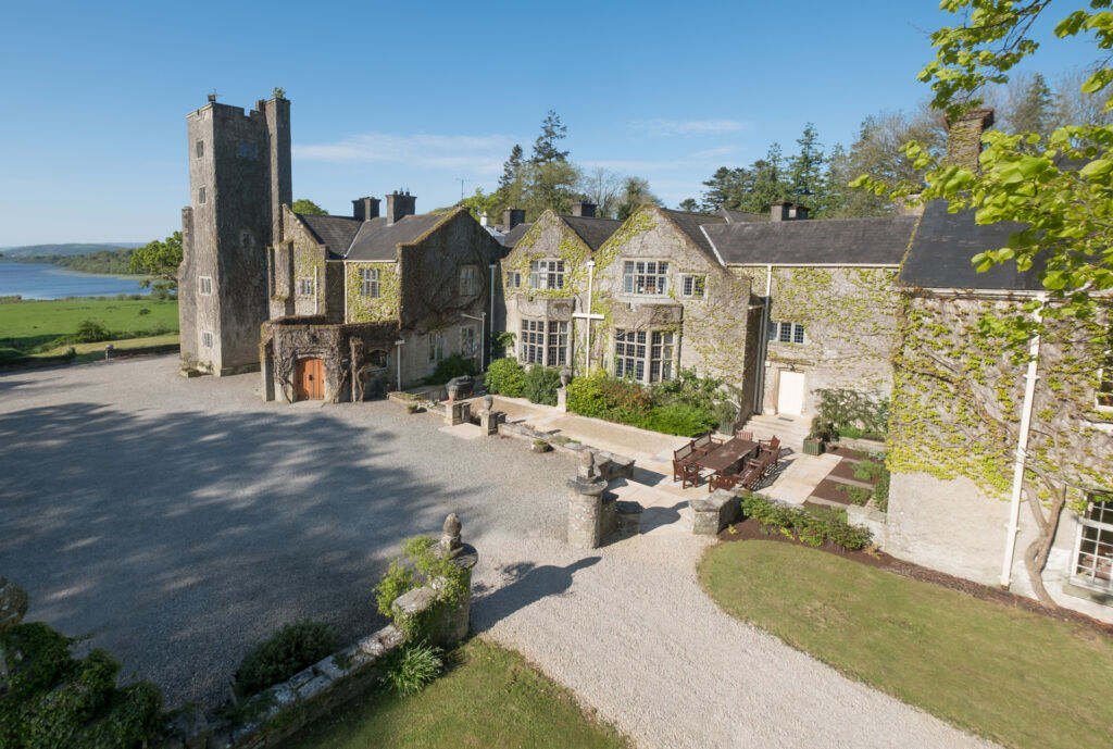 Belle Isle Estate, Castle & Cottages