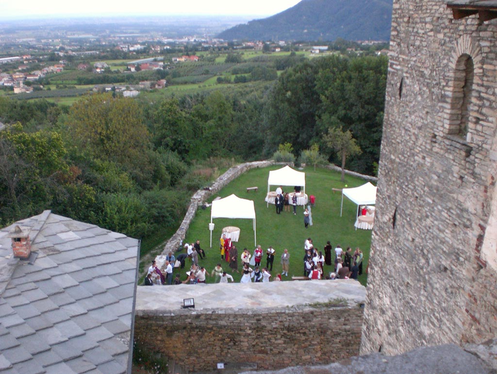 Castello di Bagnolo, Parco e Agriturismo