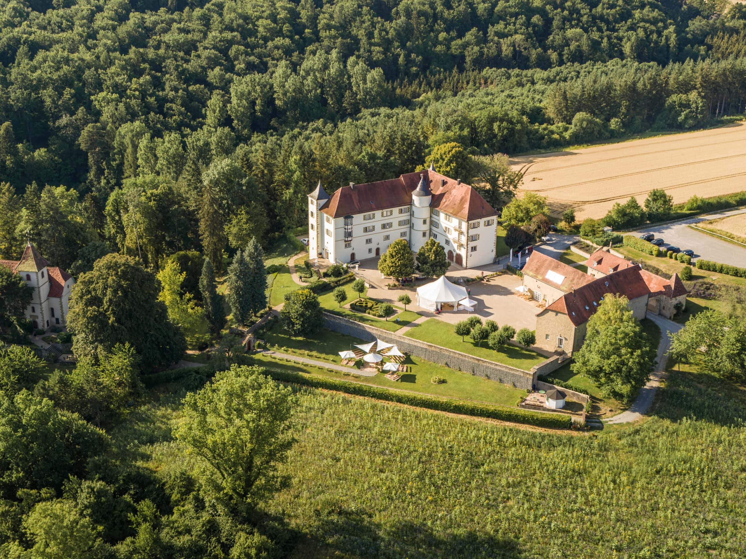 Schloss Neuhaus