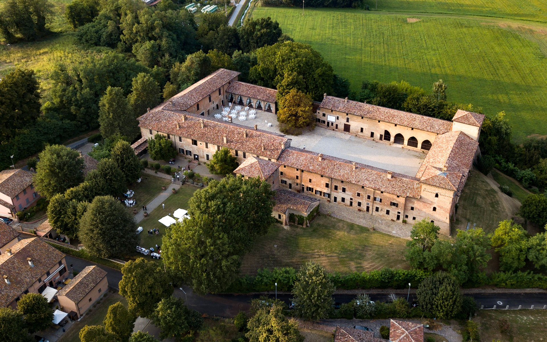Castello di Camairago