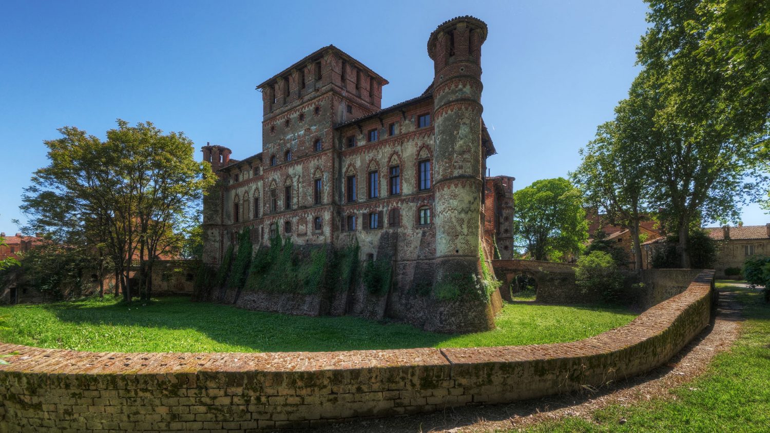 Castello di Piovera