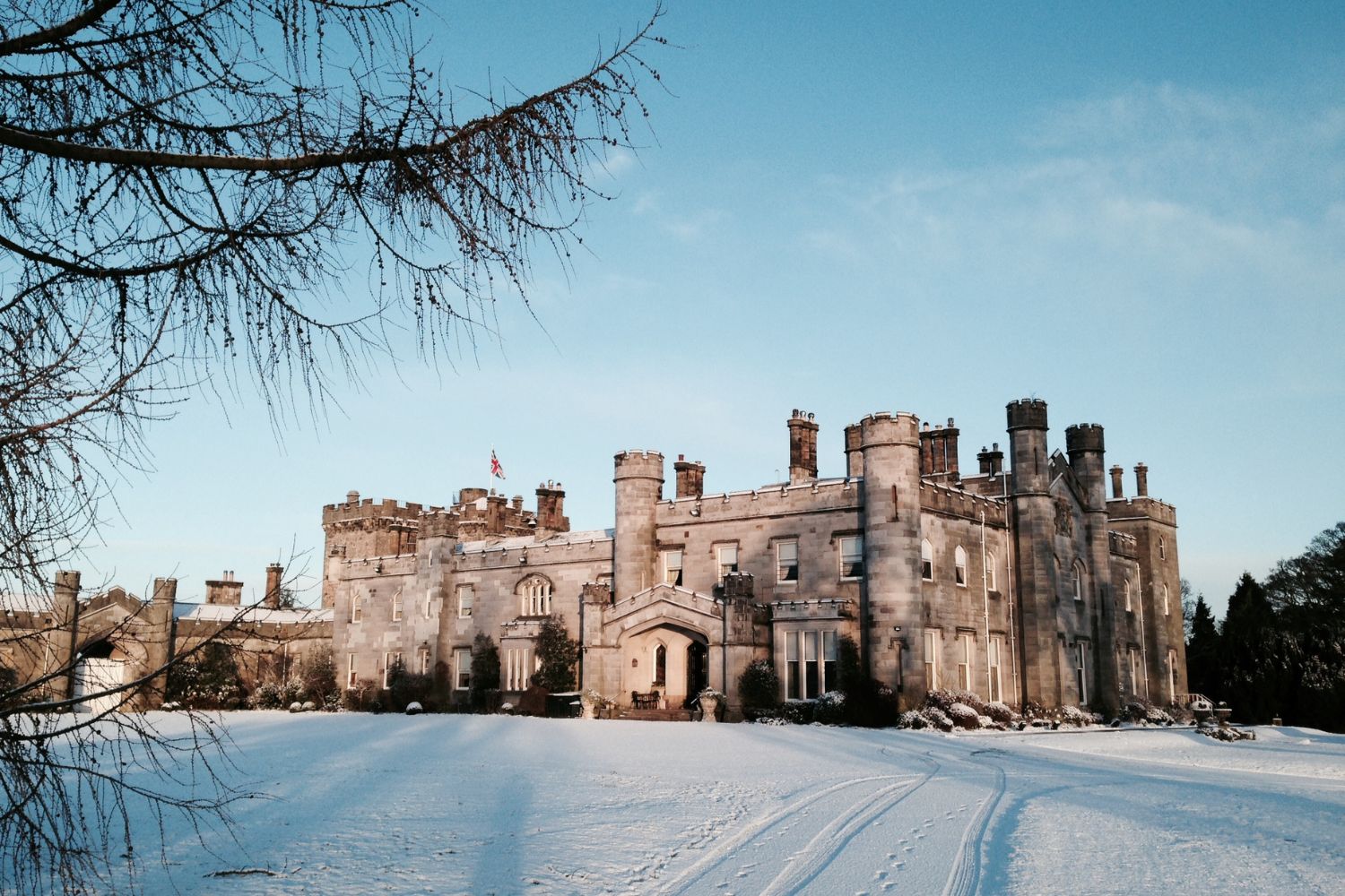 Dundas Castle