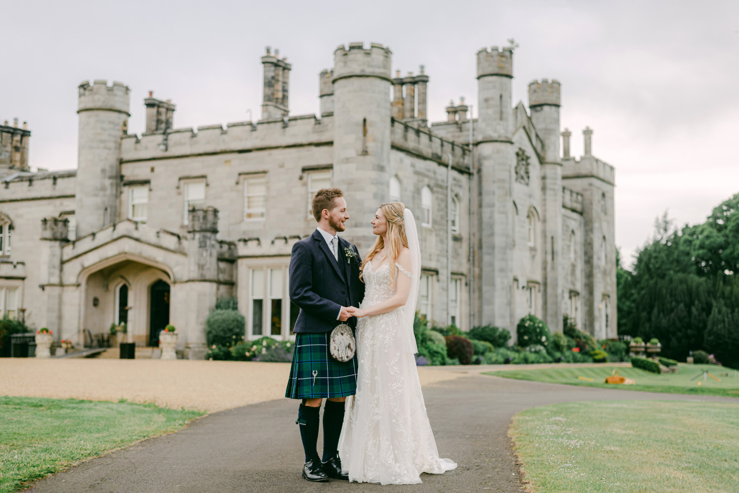 Dundas Castle
