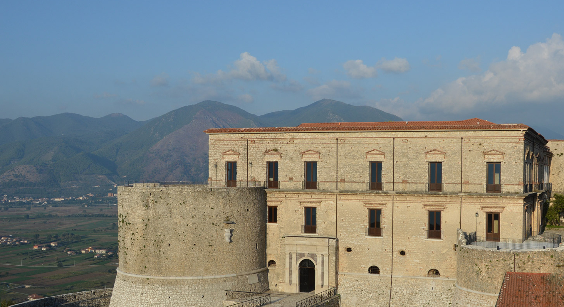 Castello Macchiaroli