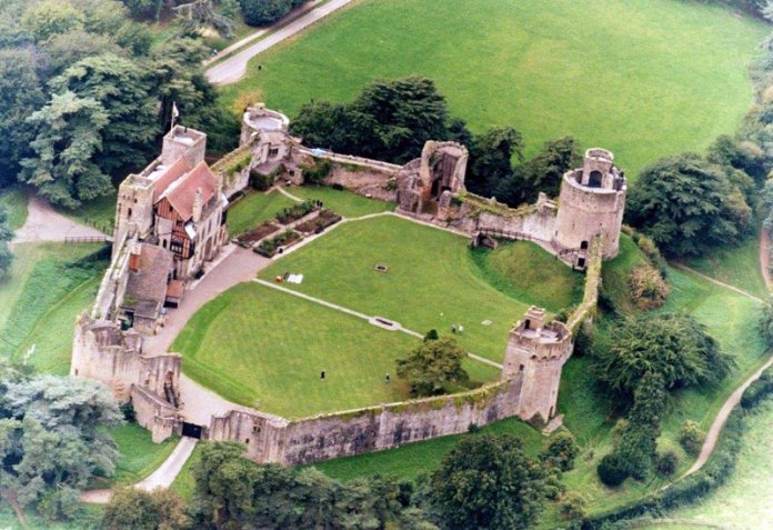 Caldicot Castle